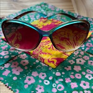 Stylish Blue and Gold Sunglasses